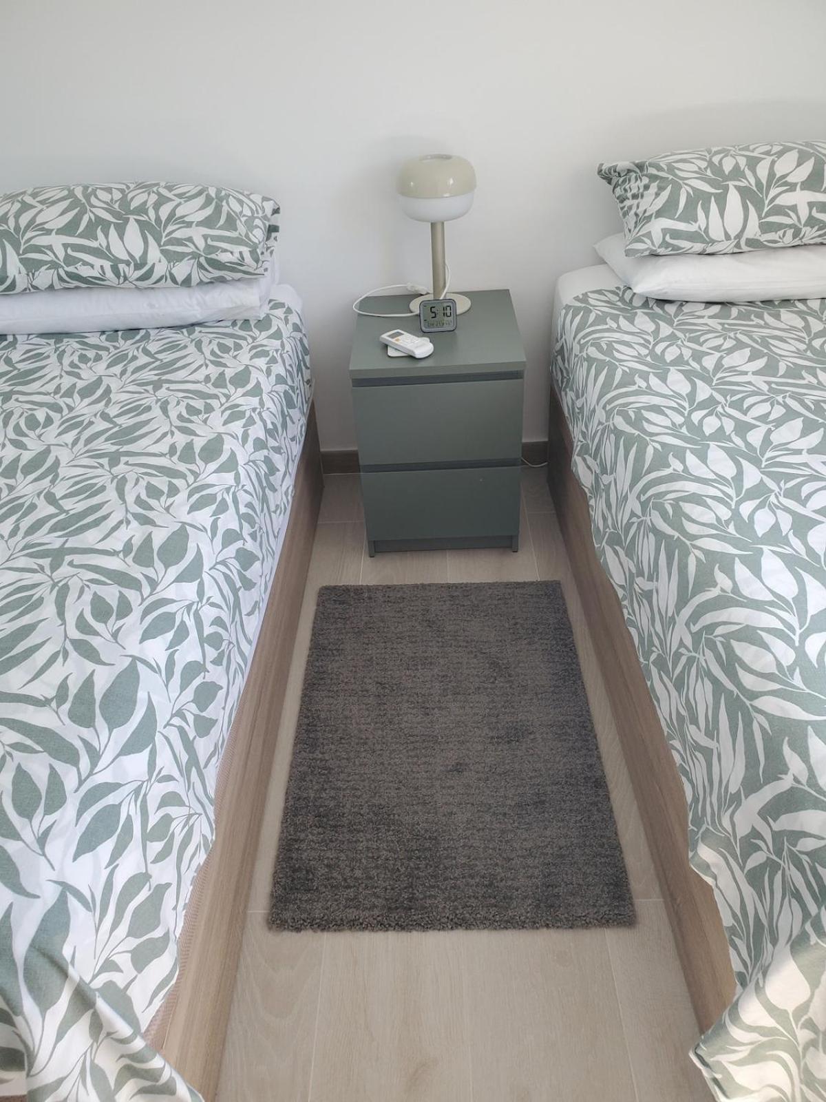 Apartment Comfortable 1 Bedroom From Home, Sunny, Sea & Mountain Views Benalmádena