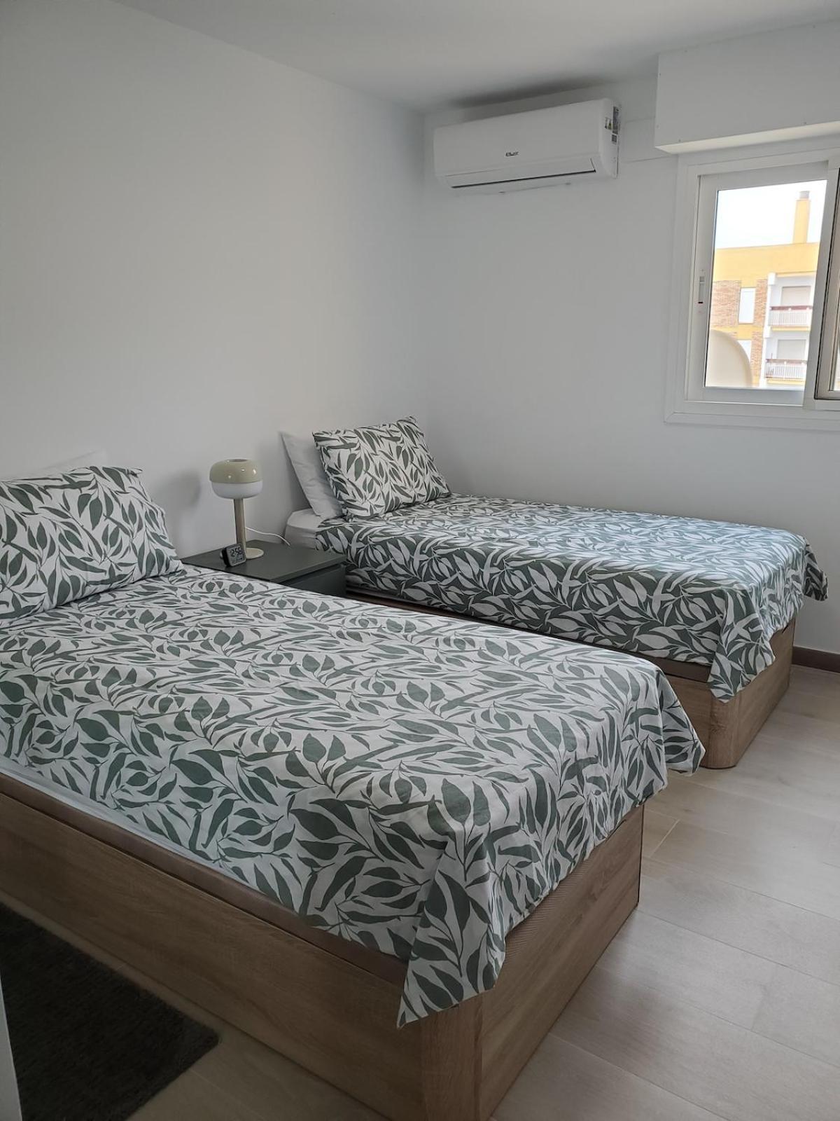 Comfortable 1 Bedroom From Home, Sunny, Sea & Mountain Views Benalmádena